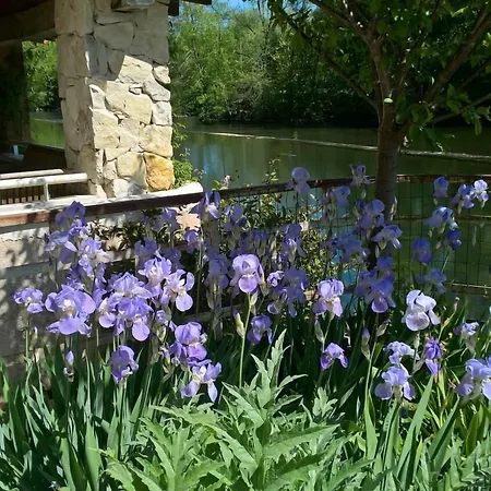 호텔 Les Rives De L'isle Saint-Astier (Dordogne)