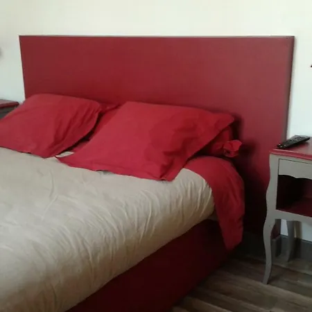 Les Rives De L'isle 3* Saint-Astier (Dordogne)