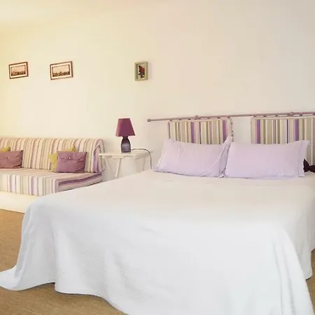 Les Rives De L'isle Hotell